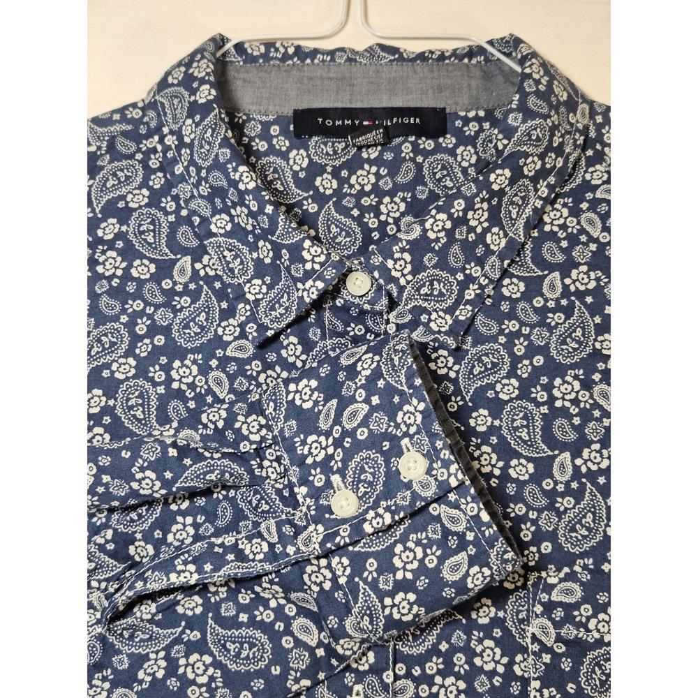 Tommy Hilfiger Womens Button Up Shirt Blouse Blue White Paisley Size Large